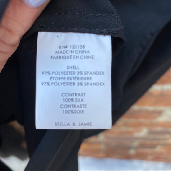 Stella & Jamie Silk Contrast & Puff Sleeve Blouse - Picture 7 of 8